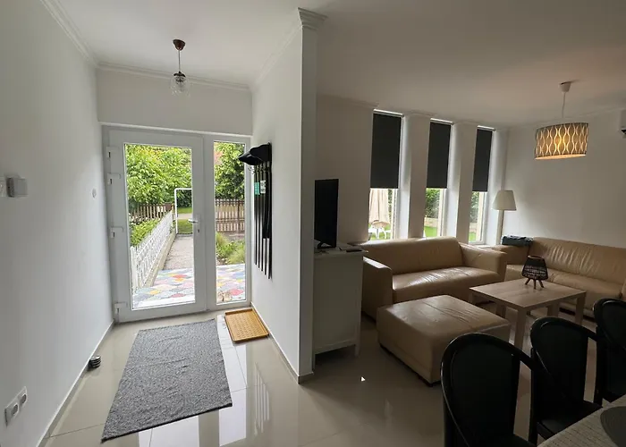 Felesegem Akarattya Vendeghaz Balatonakarattya